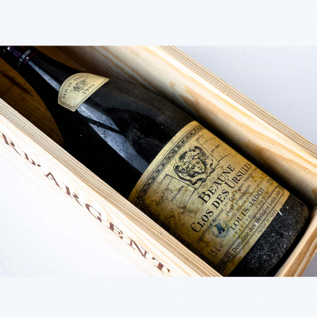 Elegance - Wooden case of a magnum Beaune 1er Cru "Clos des Ursules" aged in our cellar