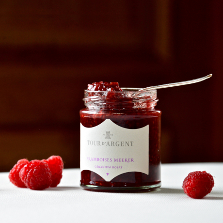 Meeker raspberry jam with geranium rosat