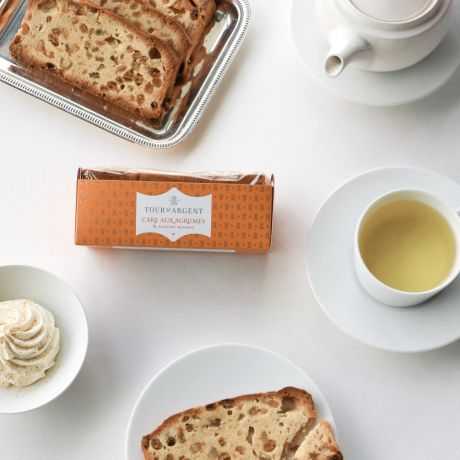 Cake aux Agrumes et raisins blonds