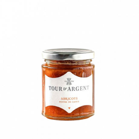 Apricot jam with blackcurrant pepper