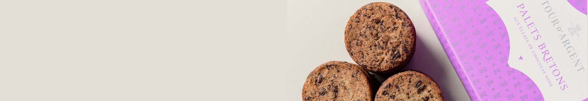 Exclusive desserts of Tour d'Argent