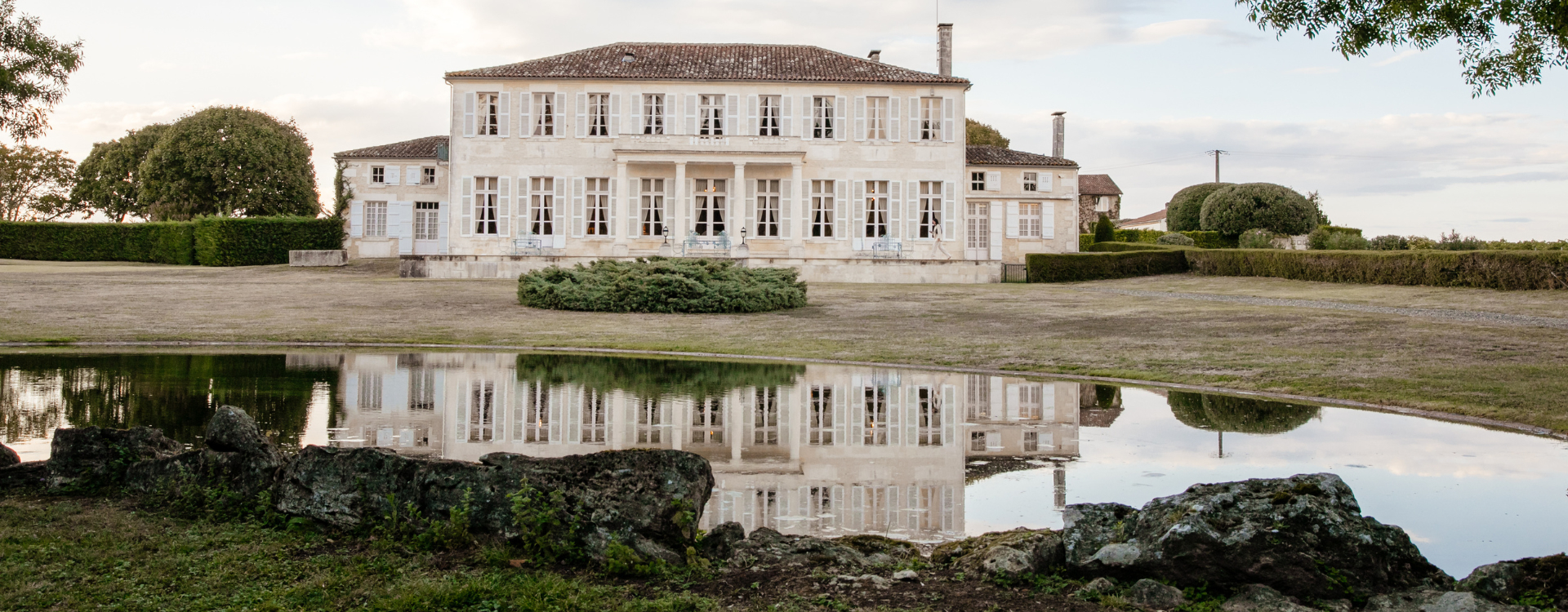 Cognac appellation, history, aging mentions & the Camus house-img
